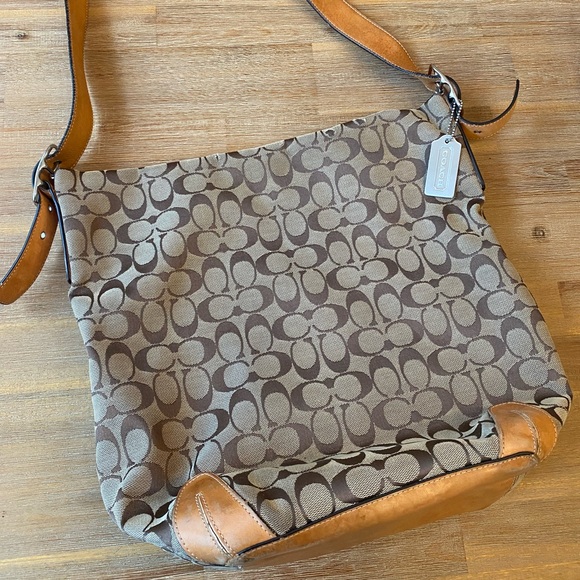 Coach | Bags | Coach Signature Shoulder Bag Tote Duffle Zip Top